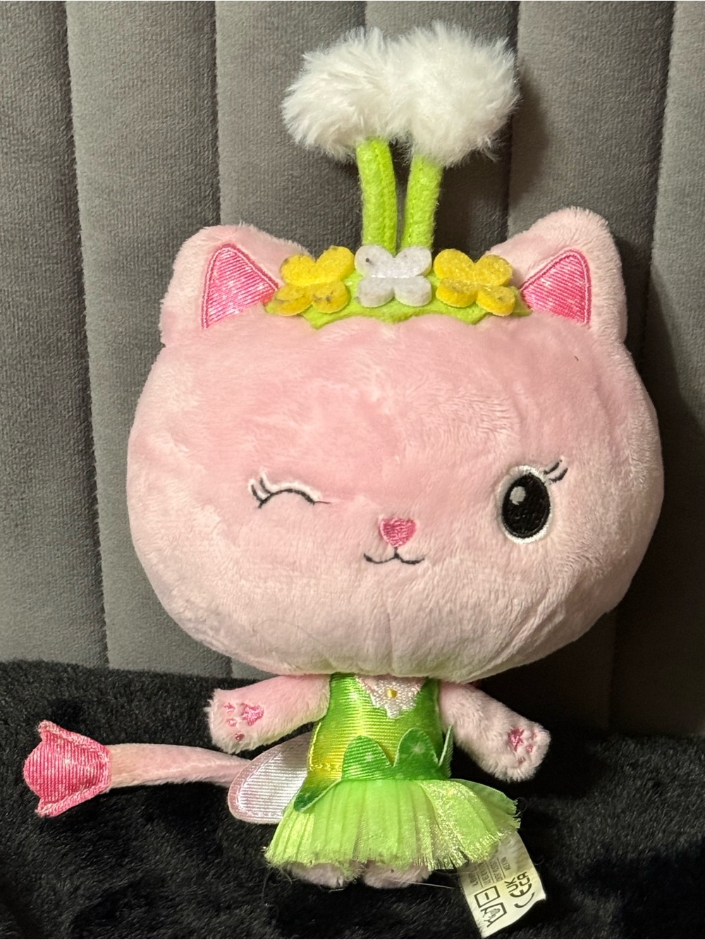 DreamWorks Gabby’s Dollhouse Kitty Fairy Purr-ific Plush Pink Cat Toy